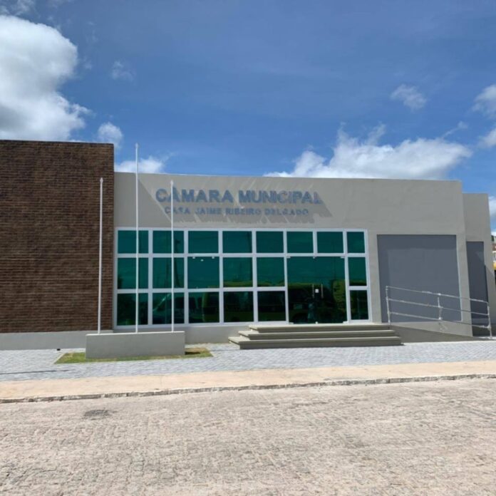 SÃO JOSÉ DO SABUGI: Moradores do Sítio Camucí fazem abaixo assinado contra PL do Vereador Makson.