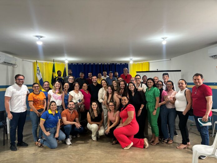 Gestão de São José do Sabugi realiza encontro com equipe para alinhar ações e melhorar atendimento à população