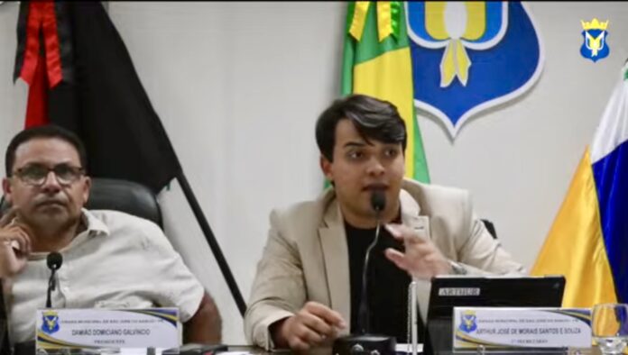 Vereador Arthur Morais propõe reconhecimento do Bloco Ferro Velho como Patrimônio Cultural e cobra providências contra a TIM em São José do Sabugi