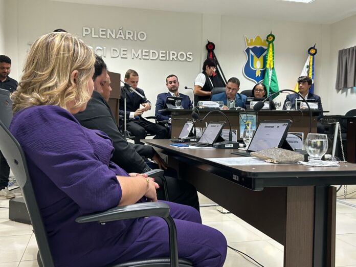 Presidente Júnior Galvíncio moderniza a Câmara de Vereadores de São José do Sabugi com avanços tecnológicos