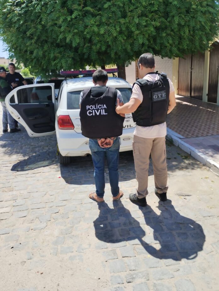 Polícia prende homem suspeito de matar a própria companheira em Pedra Lavrada