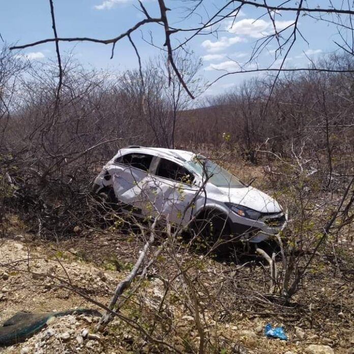 Acidente próximo a Parelhas deixa uma criança de 4 anos e uma jovem de 23 gravemente feridos