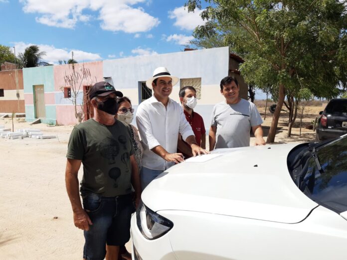 Prefeito Segundo assina ordem de serviço para pavimentação da comunidade Camuci em São José do Sabugi