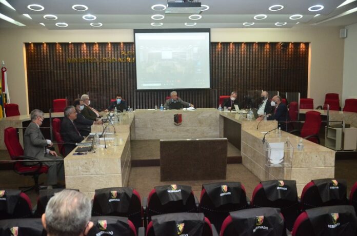 TCE-PB APROVA CONTAS DE SEIS PREFEITURAS E DE SETE ÓRGÃOS DA ADMINISTRAÇÃO PÚBLICA DO ESTADO