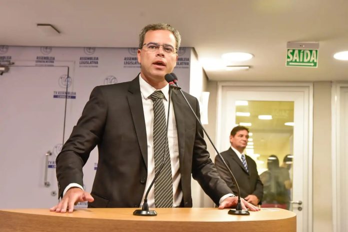 Deputado George Morais cobra a CAGEPA e ao Governo do Estado soluções para os problemas de distribuição de água no VALE DO SABUGI