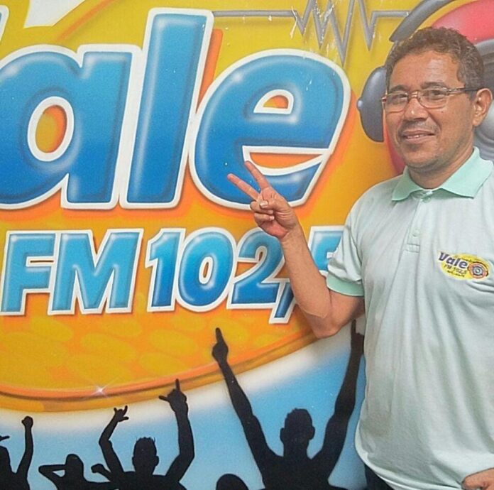 Radialista de Santa Luzia é encontrado morto dentro de sua residência