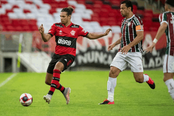 Fluminense e Flamengo empatam no primeiro jogo da final do Carioca
