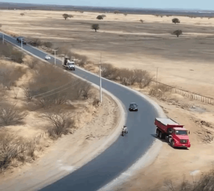 Bomba: Governo do RN vai paralisar as obras da RN-086 (Parelhas a Equador) e de várias outras rodovias no estado