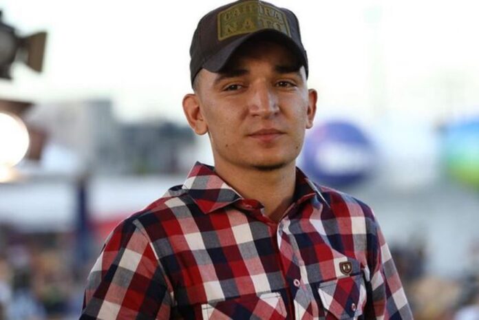 Paraibanos processam cantor João Gomes por plágio