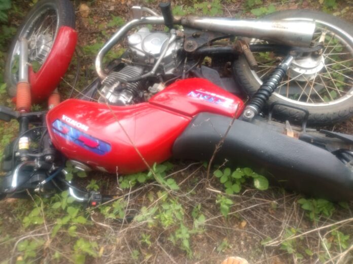 Moto roubada em assalto em São José do Sabugi é encontrada abandonada