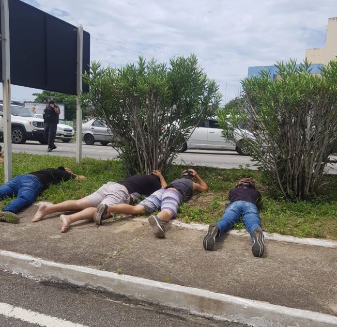 Grupos de torcedores de ABC e América-RN provocam tumulto em Natal