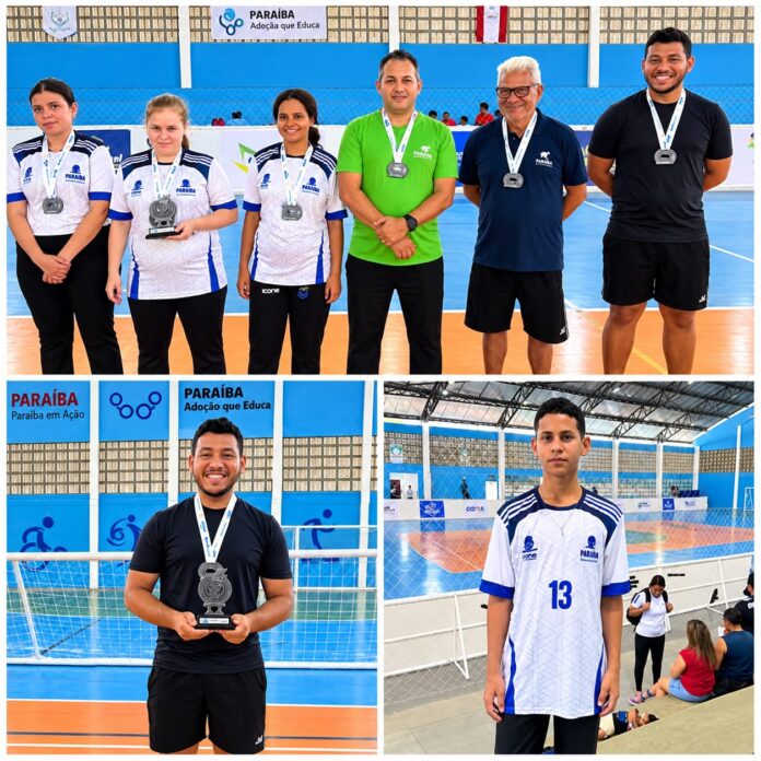 Equipe do Centro de Referência de Patos no Goalball Feminino
